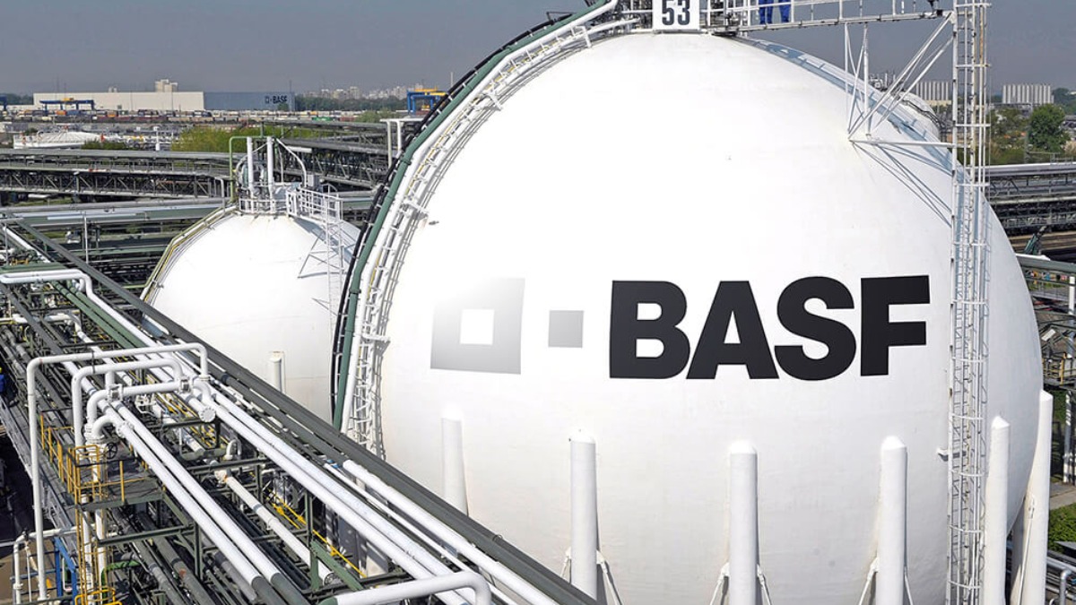 Компания basf. Завод БАСФ В Германии. BASF химические компании Германии. BASF AG, Людвигсхафен, Германия. Крупнейший в мире химический концерн — BASF.