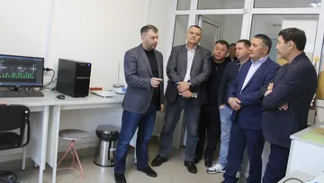 Представители крупного зернового холдинга из Казахстана посетили Омский АНЦ